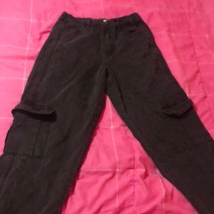 I am selling mid light washed black jeans in a size small from forever 21